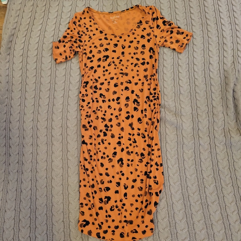 A-Glow Maternity dress